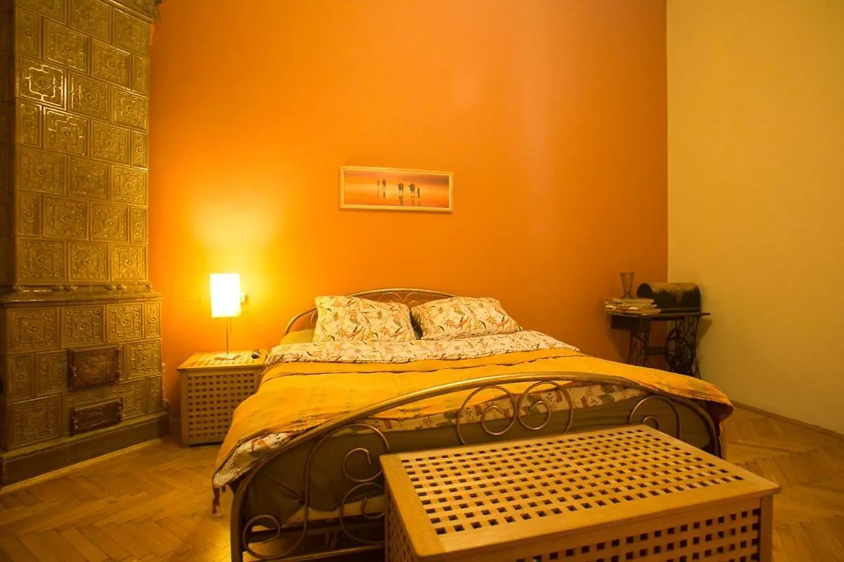 Cozy City Center Apartment ブカレスト